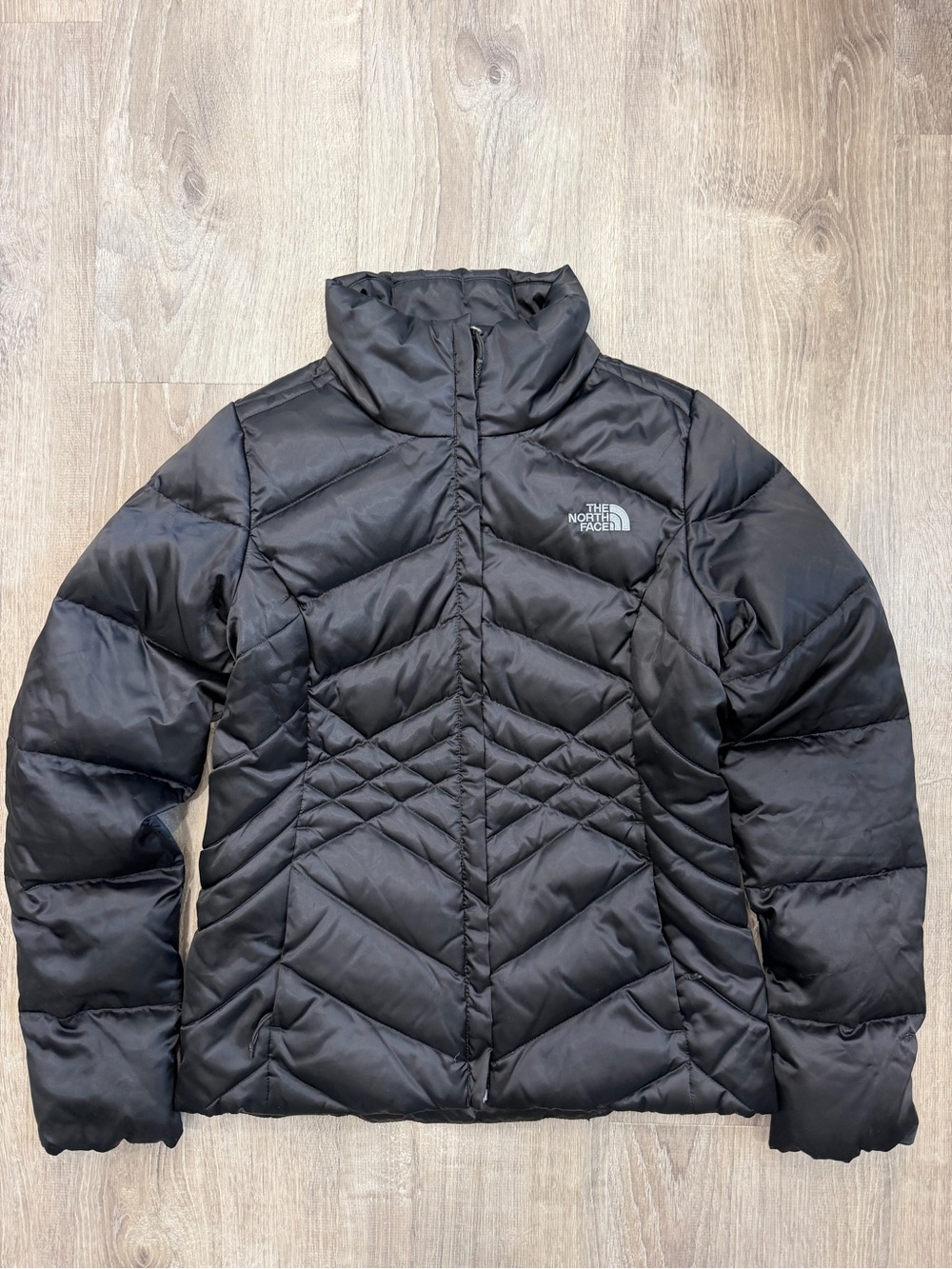 The North Face Women's Black Chevron Quilted Puffer Jacket